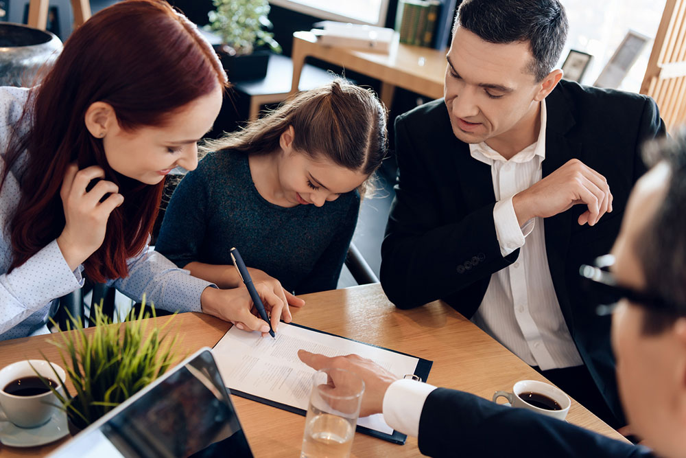 7 tips to hire a reliable child custody lawyer